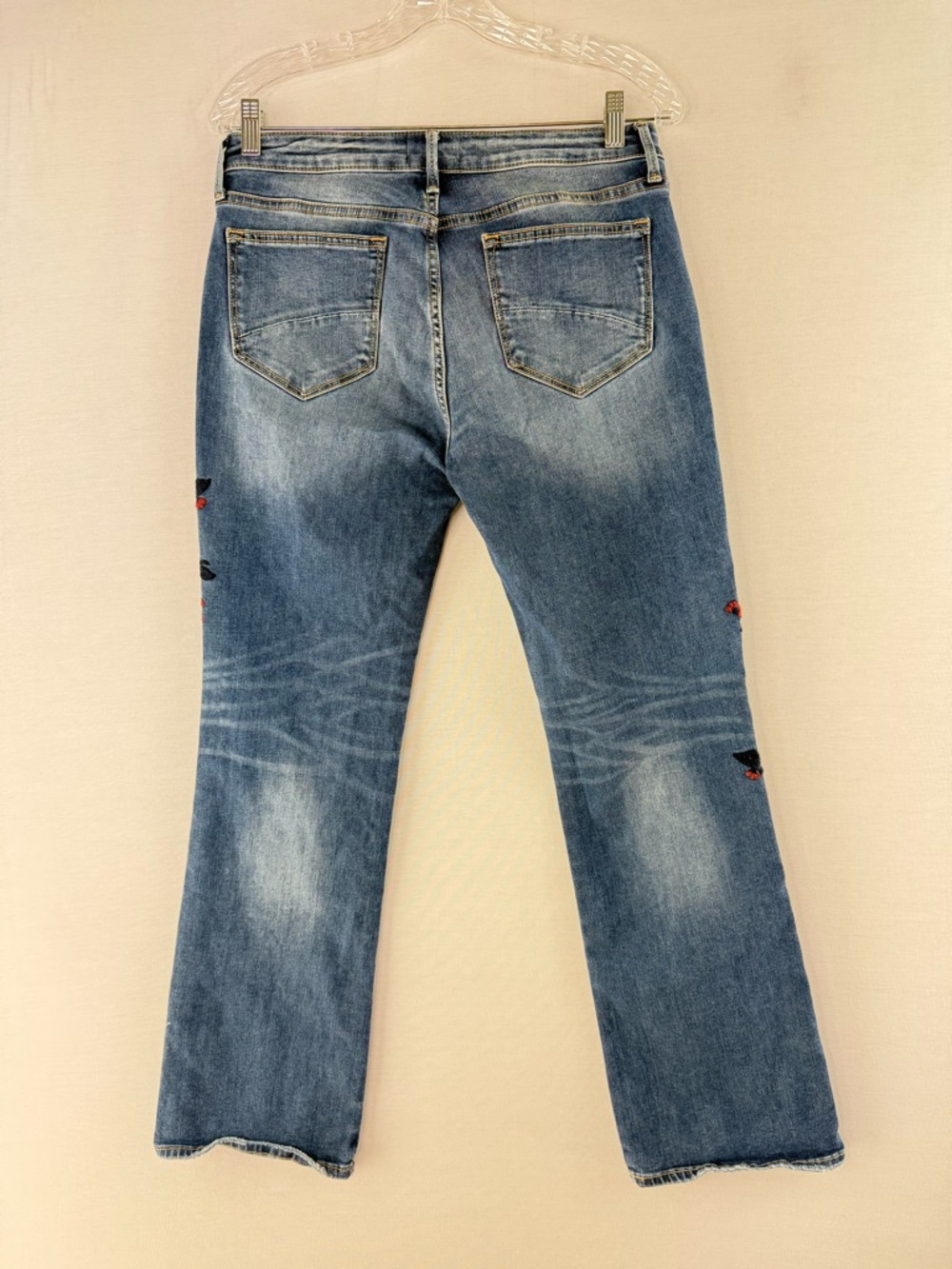 Sundance Driftwood Kelly Embroidered Floral Bird High Rise Bootcut Blue Jeans - Picture 4 of 11